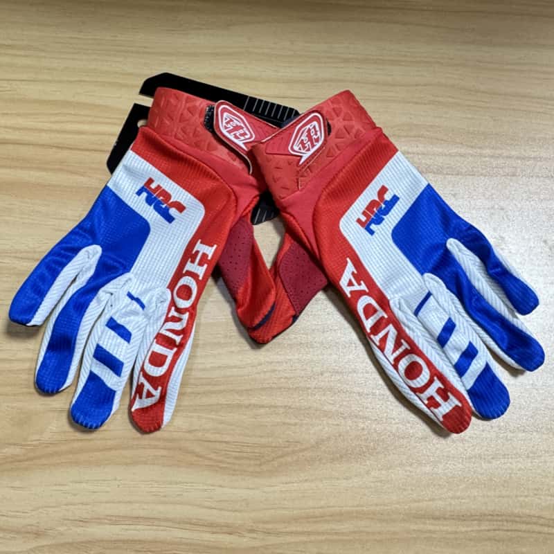 Guanti da moto fuoristrada Hon - Cycling Glove recensione e prezzo